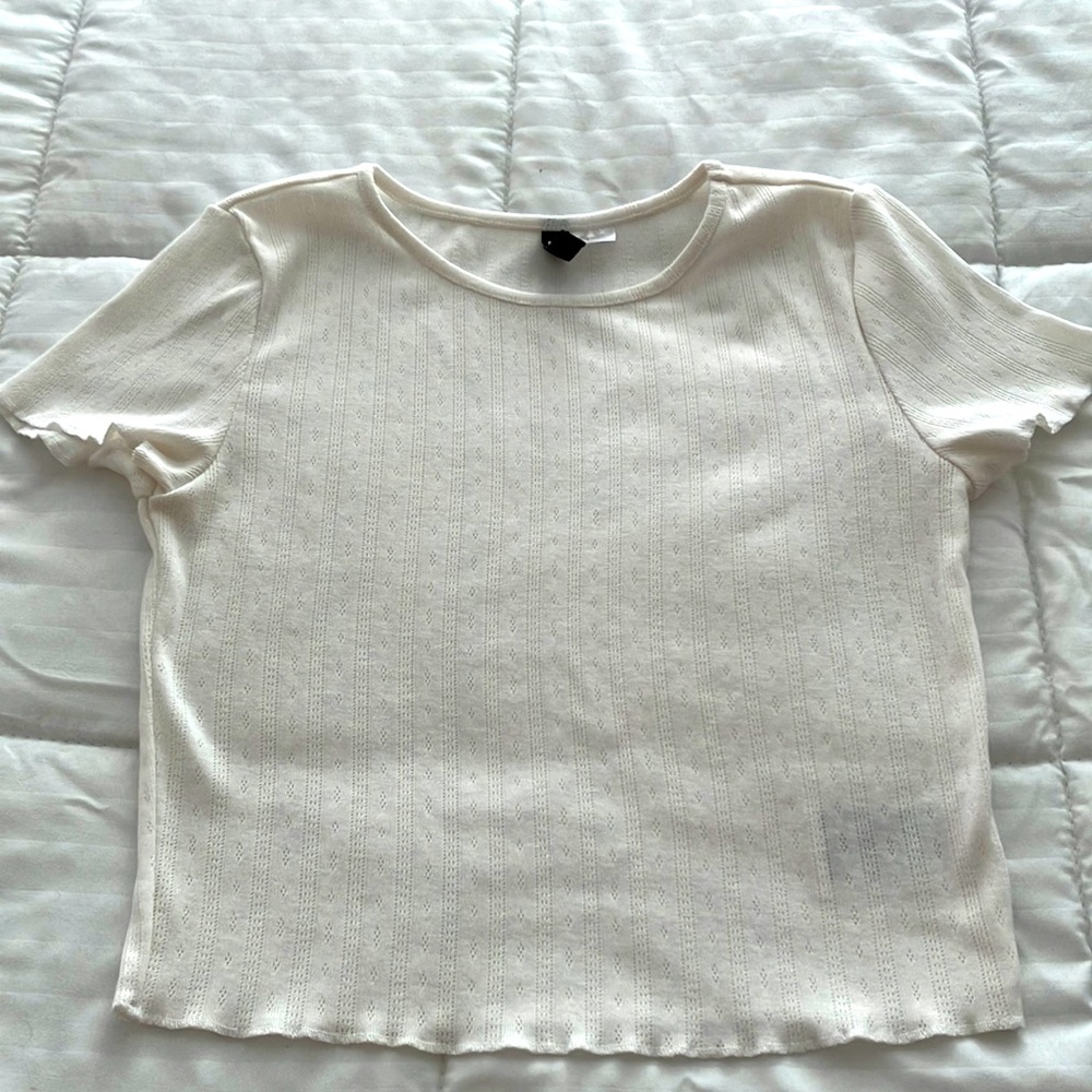 H&M Juniors women’s white top Size S